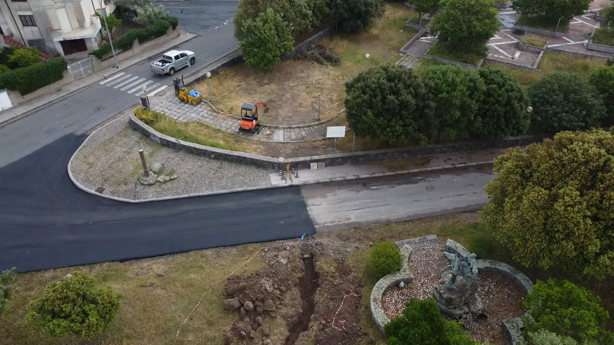 Vista del cantiere per passaggio sottoservizi